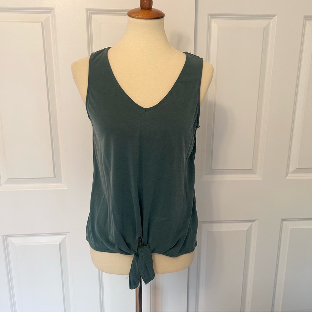 Green Envelope Women's Teal Sleeveless Tie-Front Top